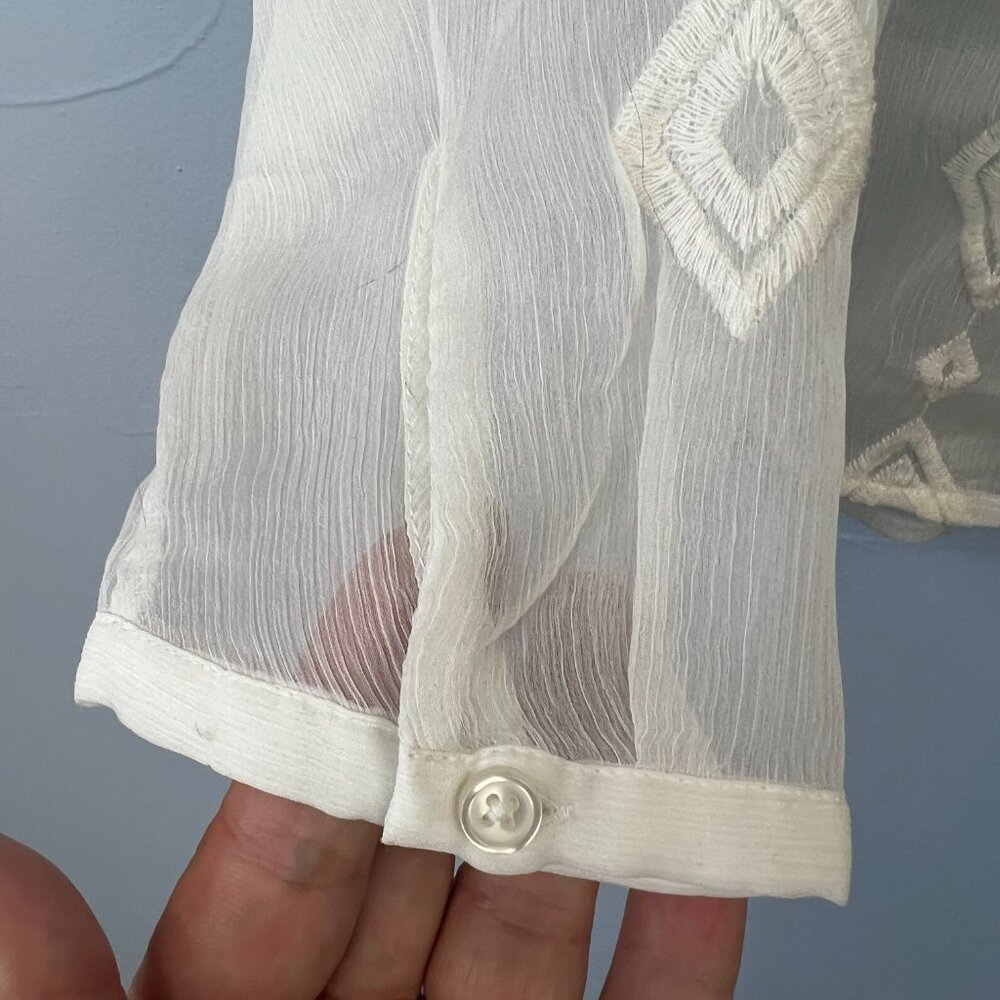 Old Navy Baja Embroidered Tunic Boho Peasant‎ in Whipped Cream Size M Sheer - Picture 6 of 10